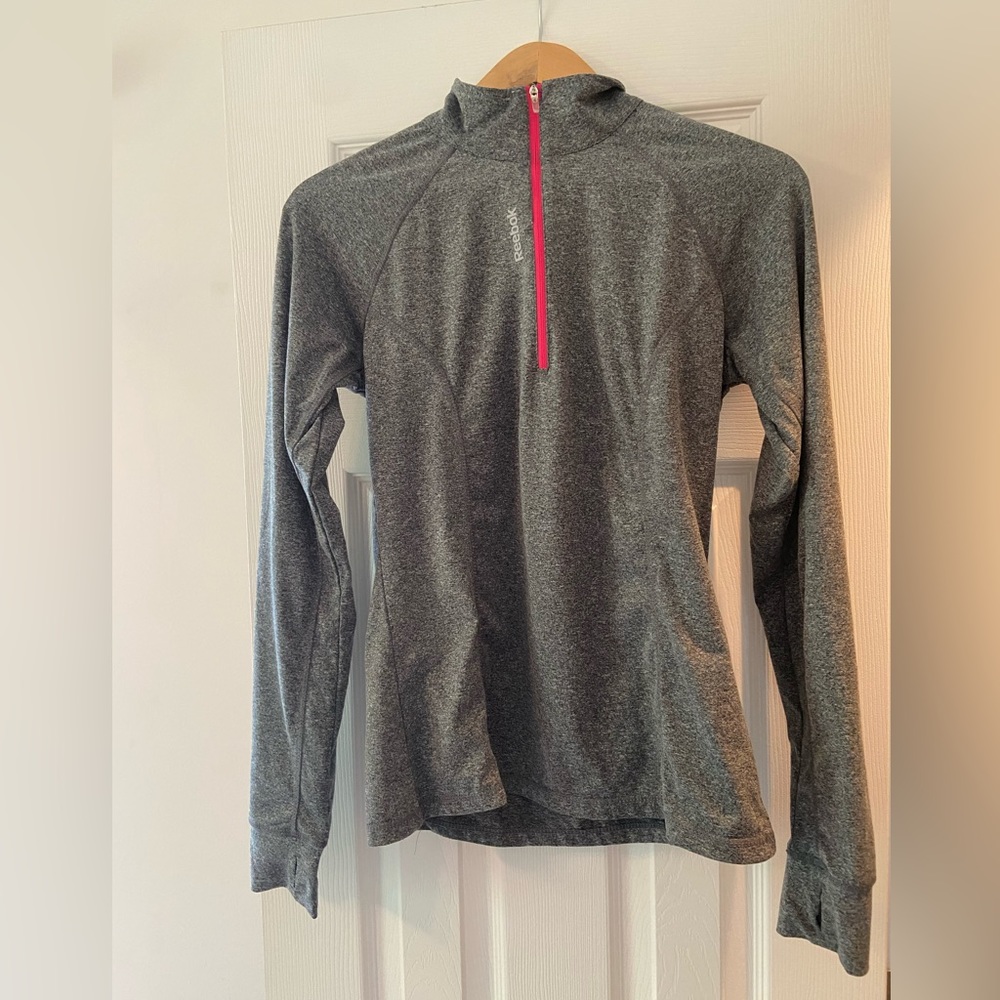 Reebok Athletic Top